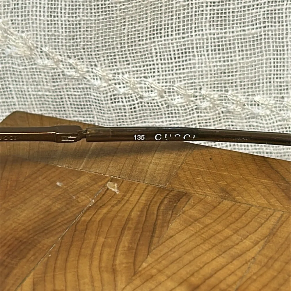 Gucci frames classic elegant